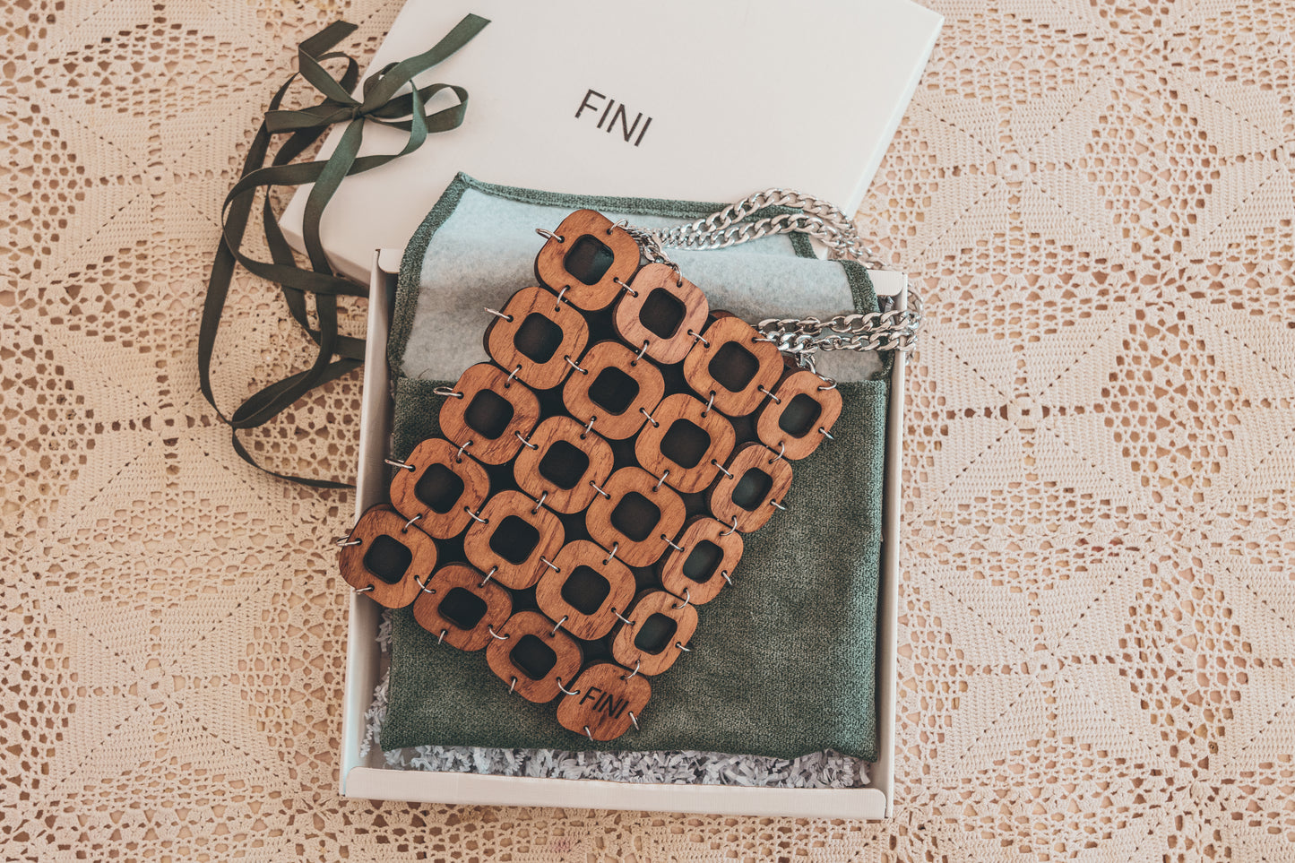 Montage - Handbag